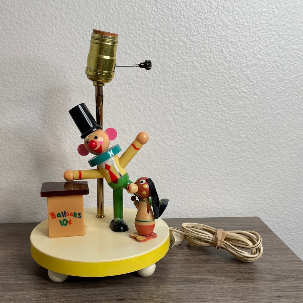 Vintage Underwriters Laboratories Portable Lamp Circus Clown Balloons Dog Lamp